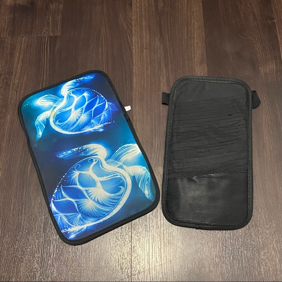 2 Pc. Middle Console Neon Sea Turtle Cover/CD Visor Holder - Picture 4 of 5